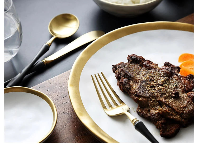 Set de Vaisselle en Céramique - Élégance Noire pour la Cuisine et la Table